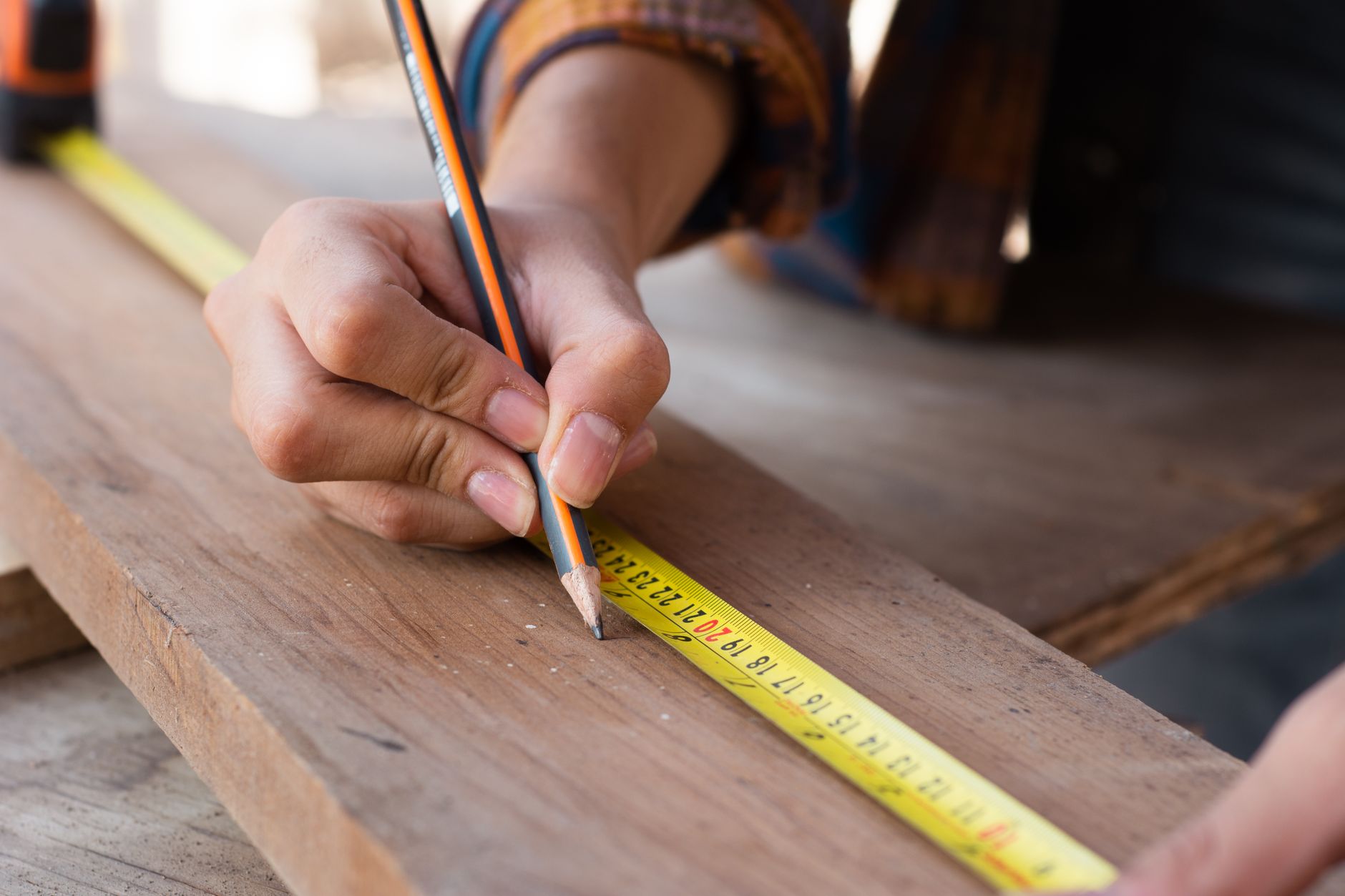 How Accurate Labor Tracking Increases Construction Profit — construction timesheet and crew management