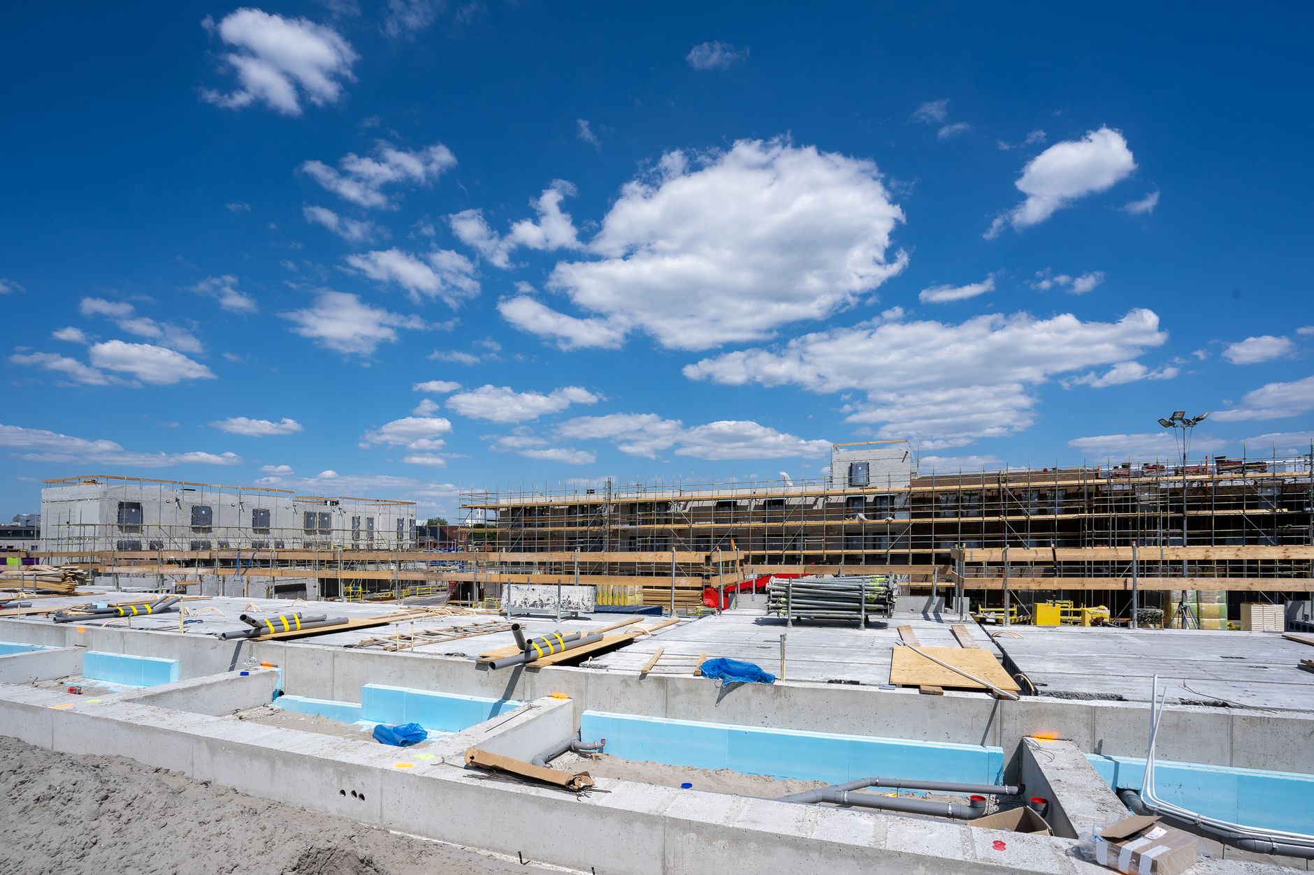 How Canadian Construction Contractors Achieve Accurate Timesheets — construction timesheet and crew management