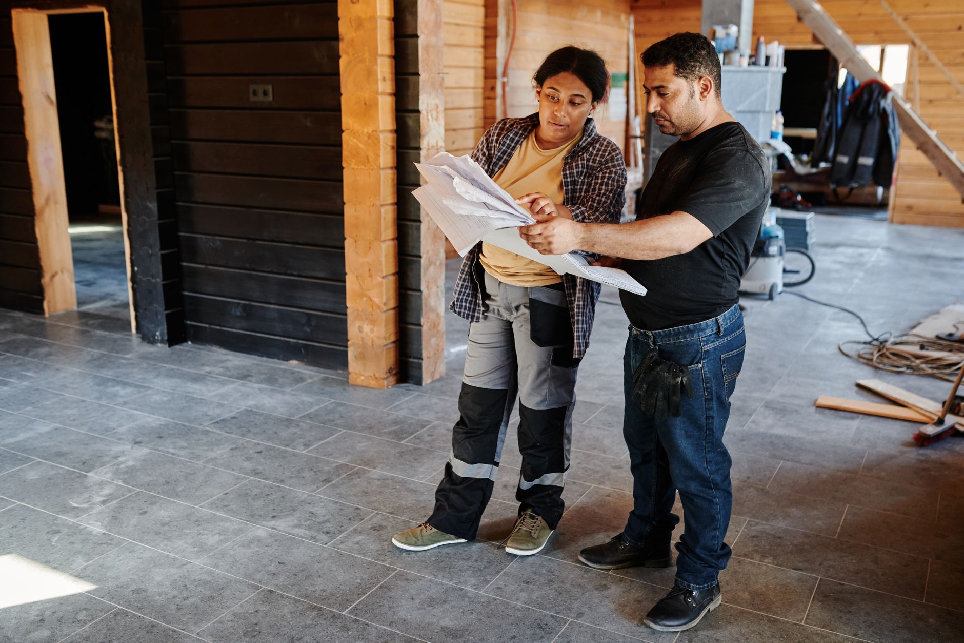 Labor Cost Tracking for Contractors: Boost Profitability — construction timesheet and crew management